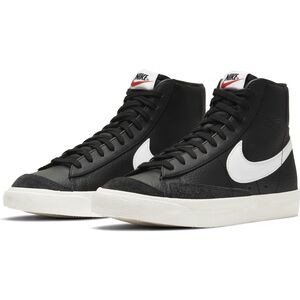 Nike Blazer Mid '77 VNTG in Black/White-Sail